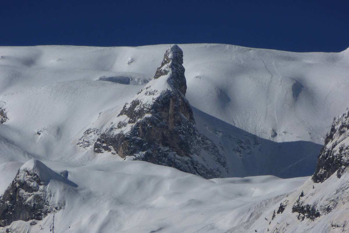 Tromba del Miel and the plateau of Pale di San Martino (February 2014) (Photo DG).