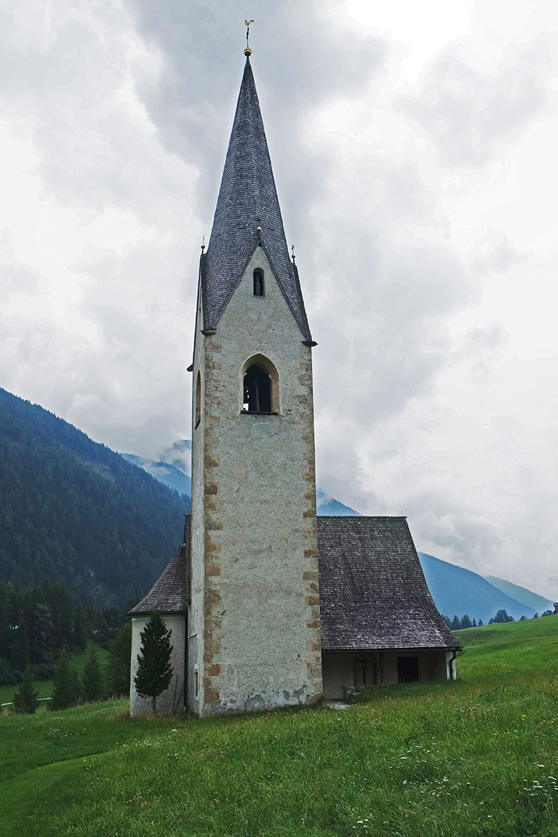 St. George's Church in Kals am Grossglockner.