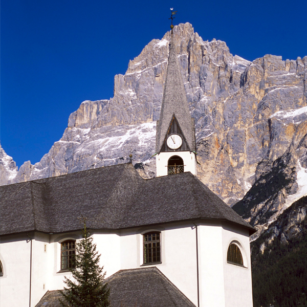 Church of San Vito di Cadore (photo by infodolomiti.it)